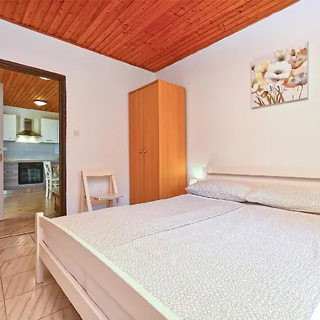 Fuer 2 Personen Ca 37 Qm In Fazana, Istrien Istrische Riviera Apartmán Valbandon